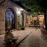 Le Querce Di בית חווה אסיסי