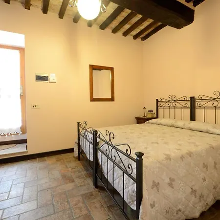 Farma Le Querce Di *